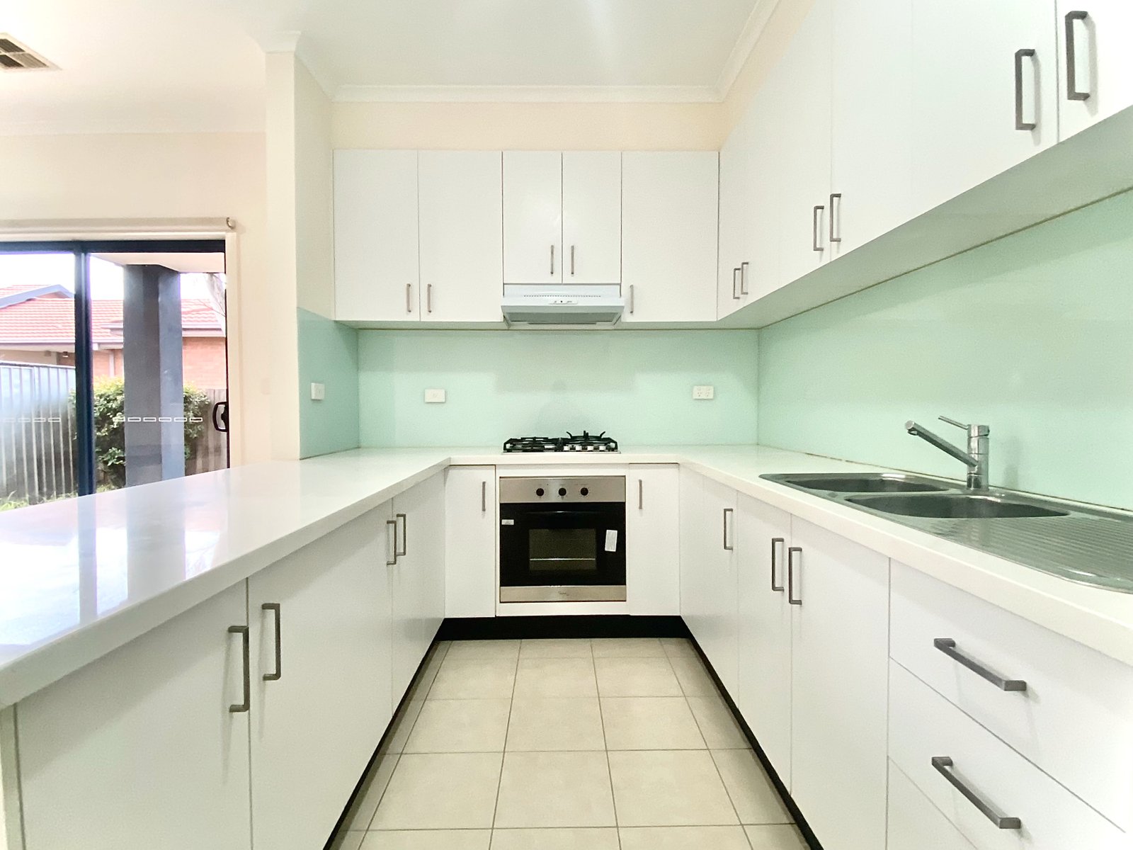 Gallery: 2/14 Boyd Avenue