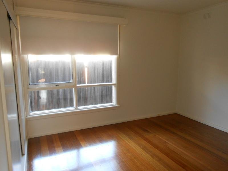 Gallery: 2/14 Burrows Street