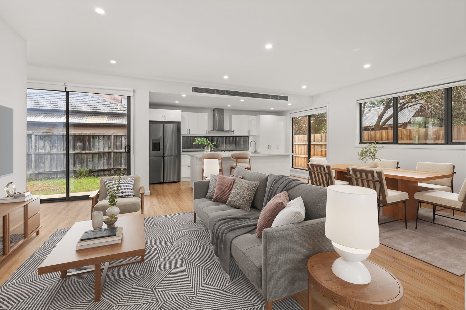 Gallery: 2/14 Centre Dandenong Road