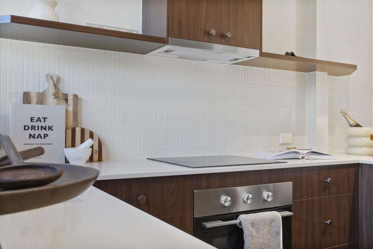 2/14 Christina Court Mermaid Waters 5