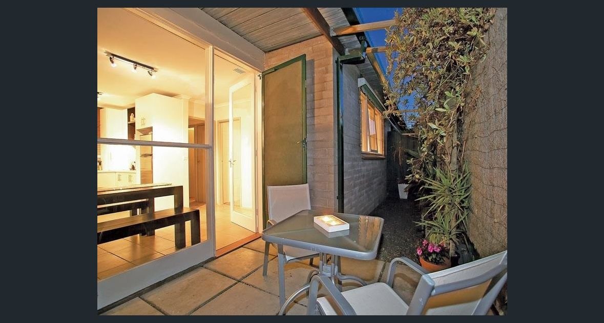 Gallery: 2/14 Collins Street