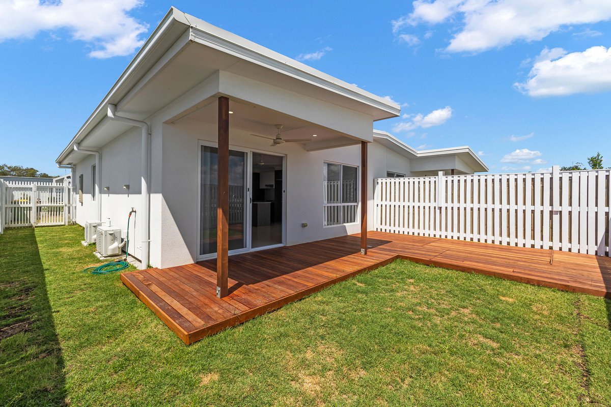 2/14 Conochie Place Pimpama 3