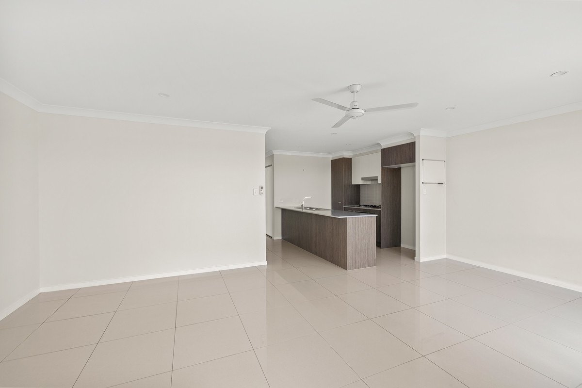 2/14 Conochie Place Pimpama 4