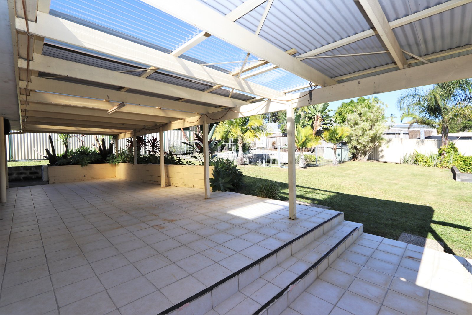 214 Cotlew Street ASHMORE 3
