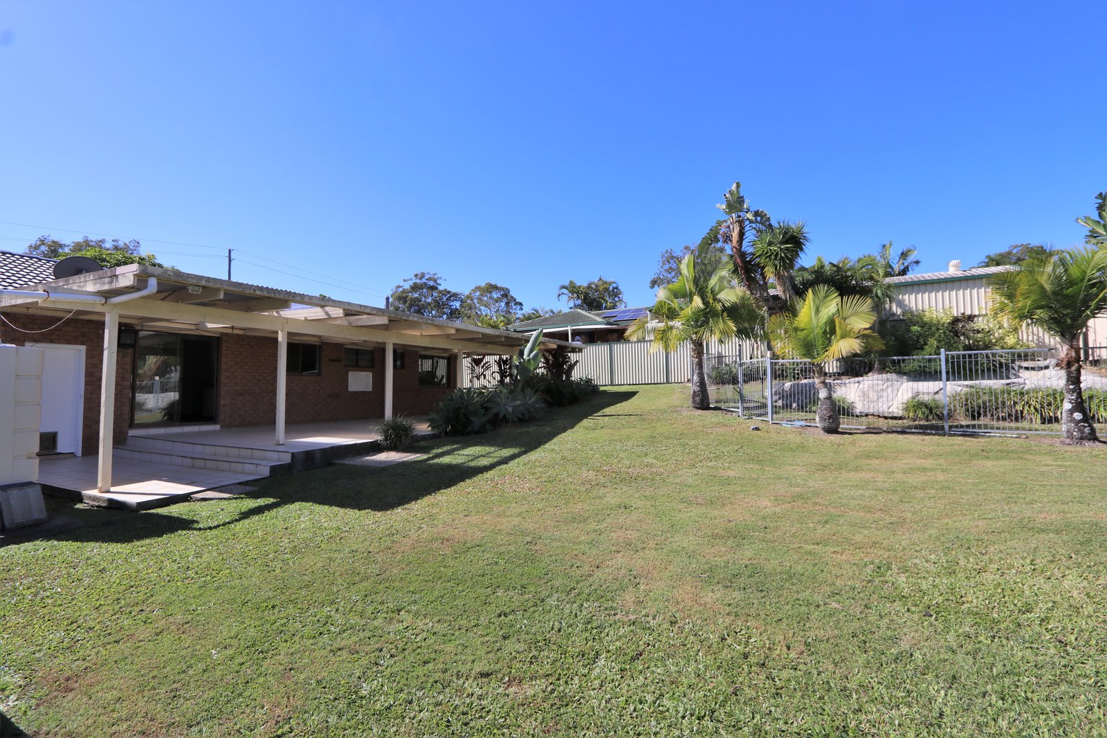 214 Cotlew Street ASHMORE 19