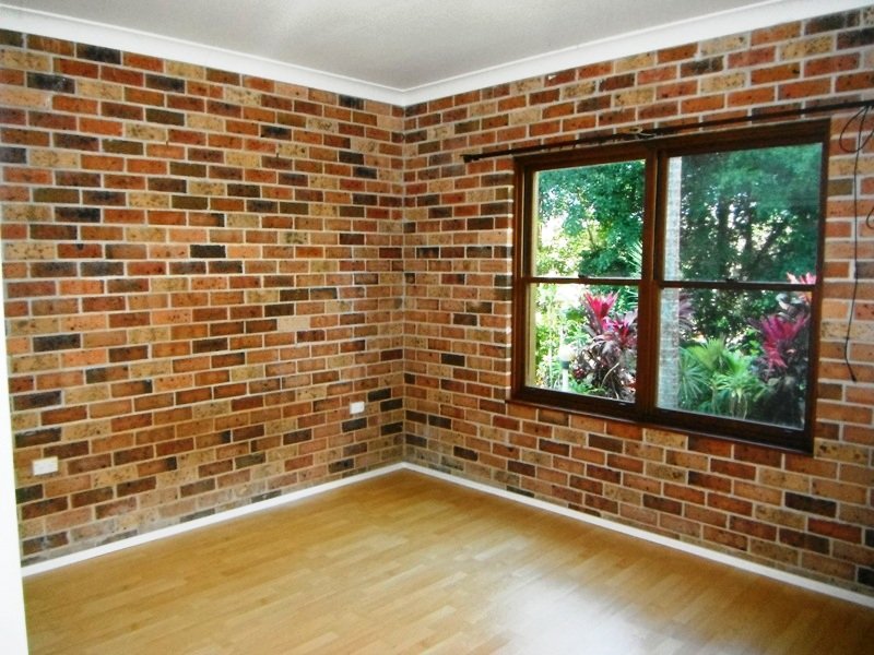 2/14 Dutton Close COFFS HARBOUR 2