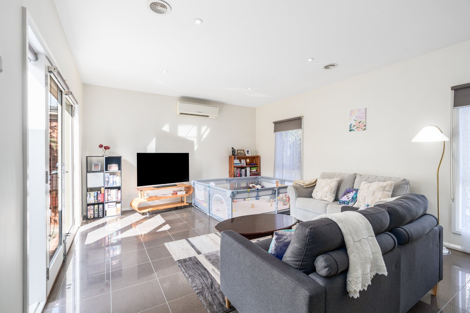 Gallery: 2/14 Francis Street