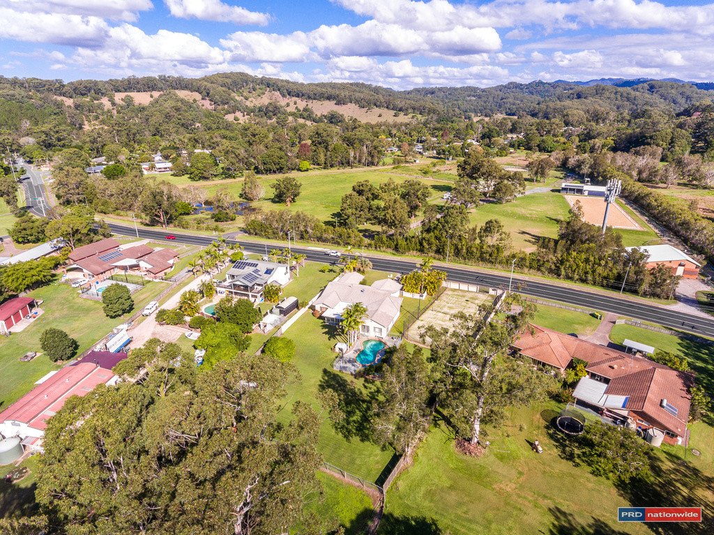 214 Galleon Way CURRUMBIN WATERS 19