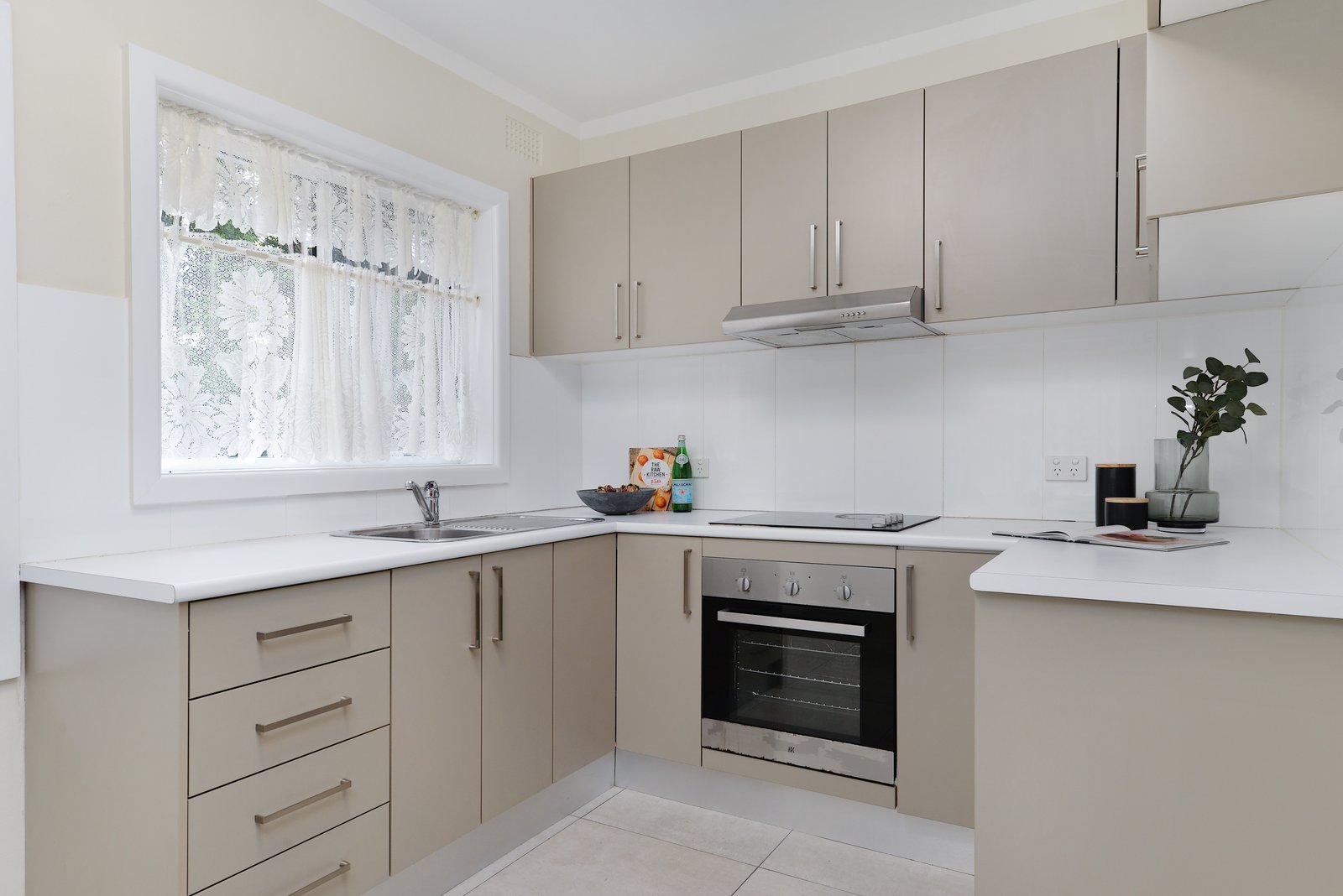 2/14 Jauncey Place HILLSDALE 2