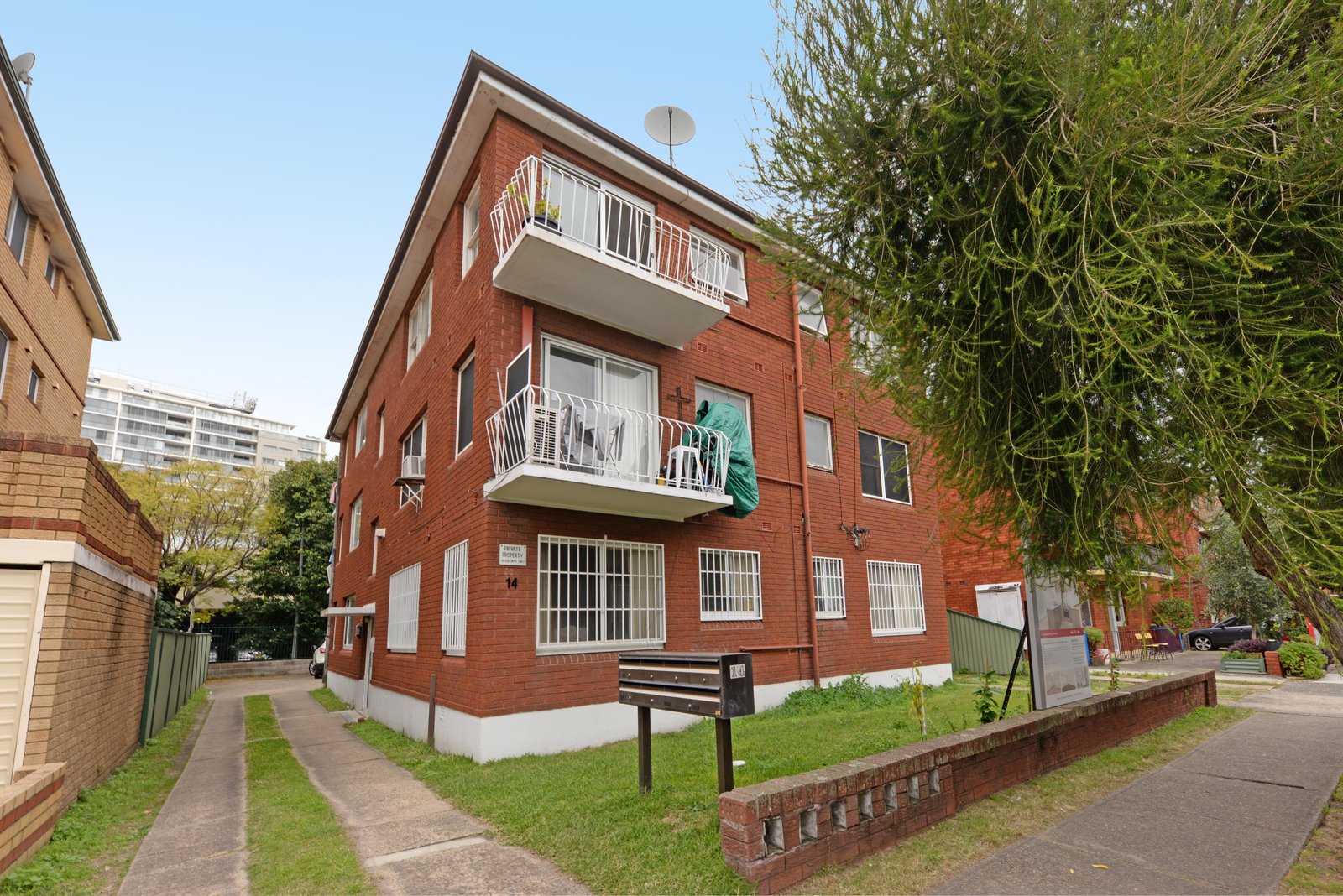 2/14 Jauncey Place HILLSDALE 4