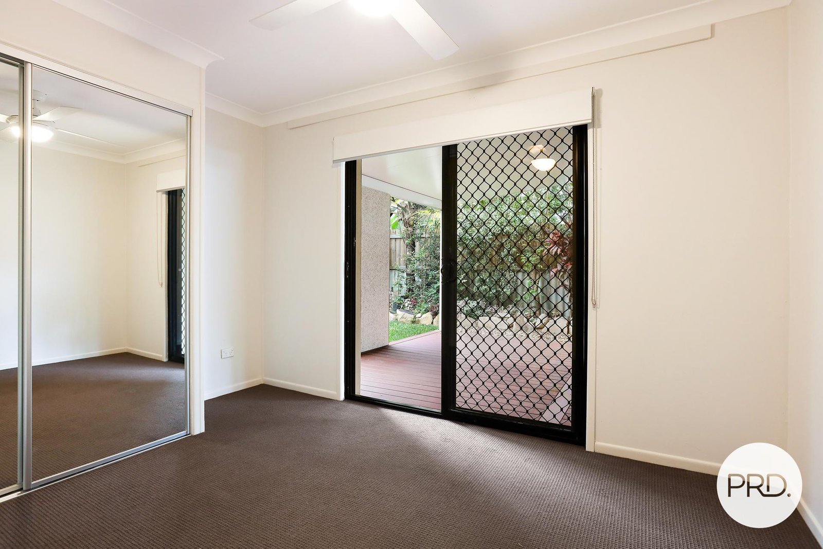 2/14 Judith Avenue SOUTHPORT 7