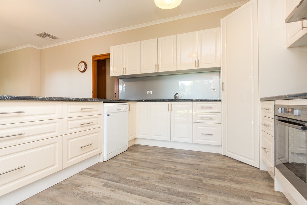 214 Koorlong Avenue NICHOLS POINT 4