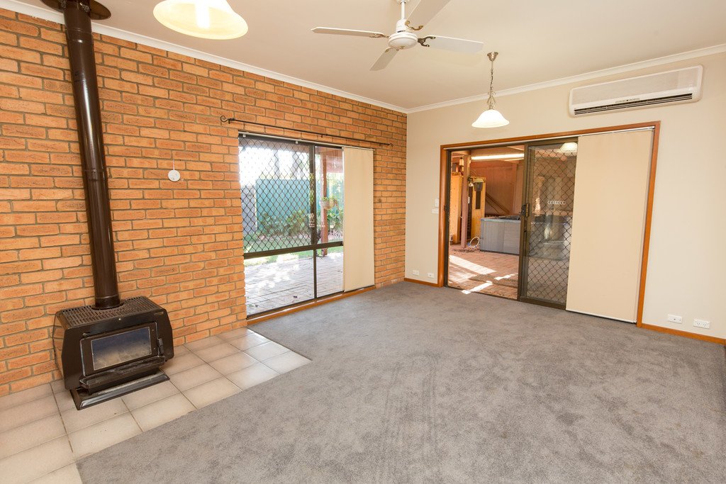 214 Koorlong Avenue NICHOLS POINT 7
