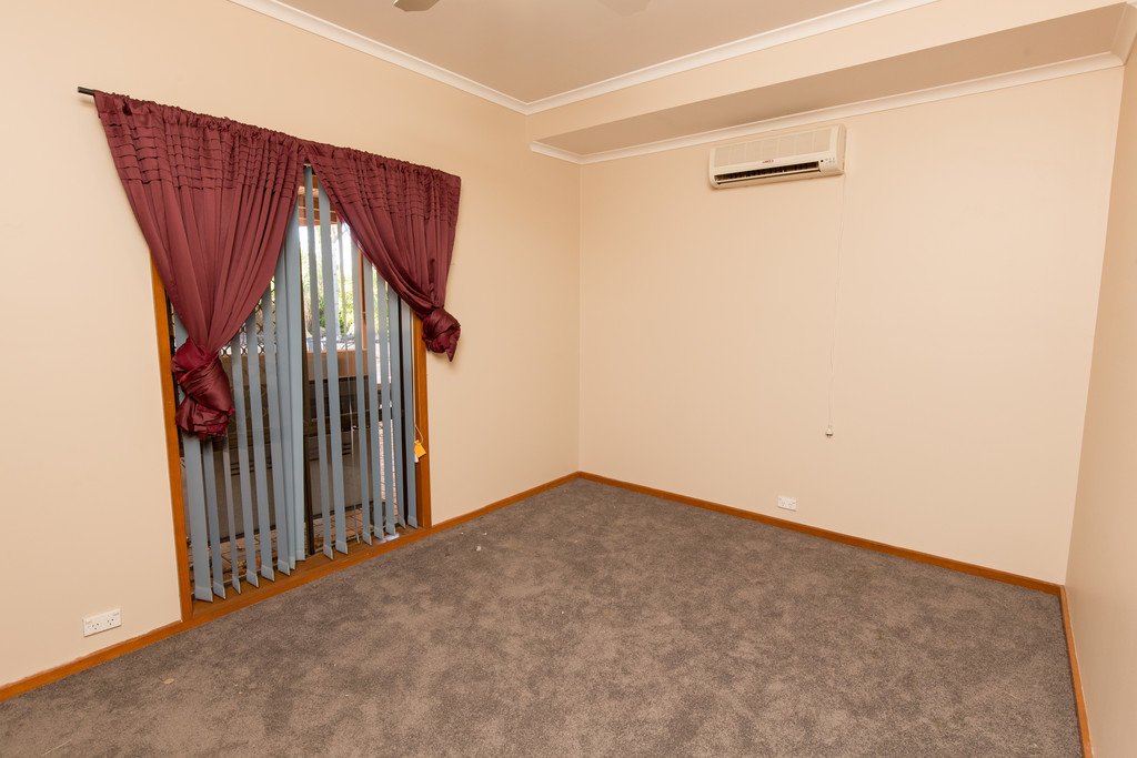 214 Koorlong Avenue NICHOLS POINT 9