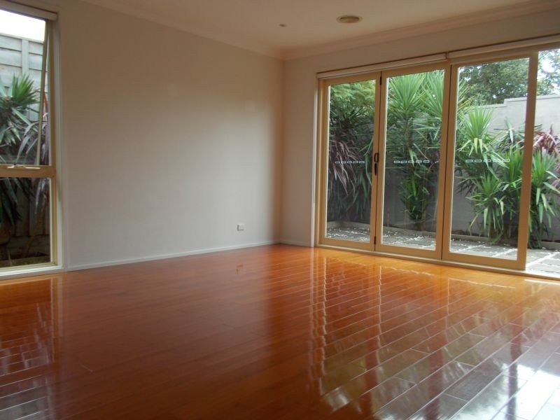 Gallery: 2/14 Manuka Street