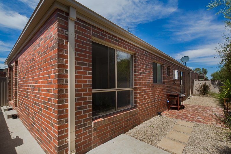 2/14 Parkgate Drive SEBASTOPOL 10