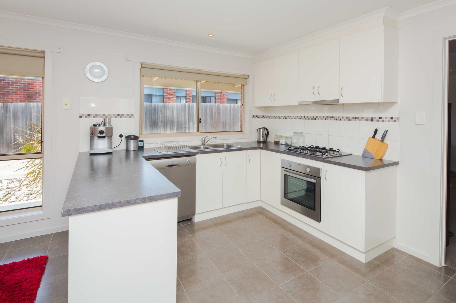 2/14 Parkgate Lane SEBASTOPOL 4