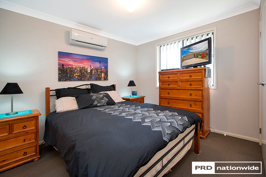 2/14 Rosella Avenue TAMWORTH 11