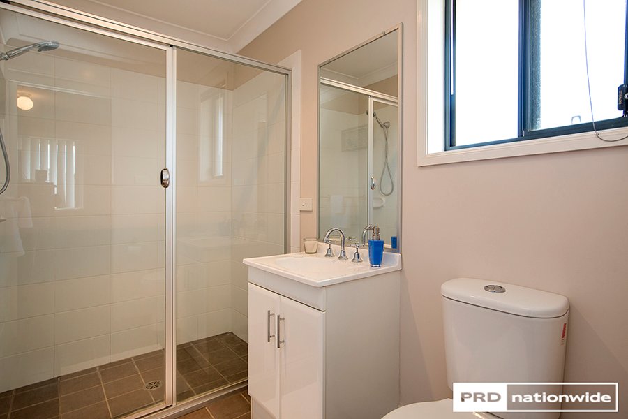 2/14 Rosella Avenue TAMWORTH 12