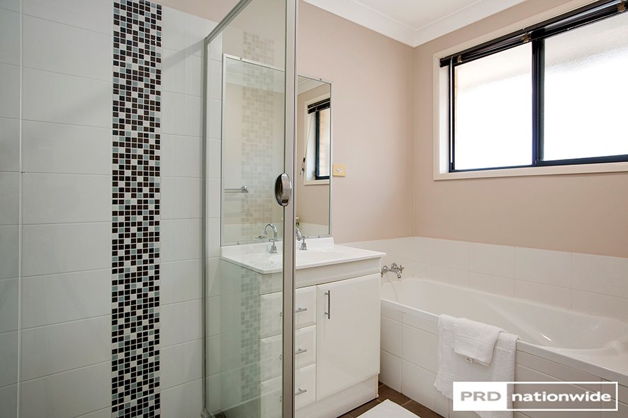 2/14 Rosella Avenue TAMWORTH 13