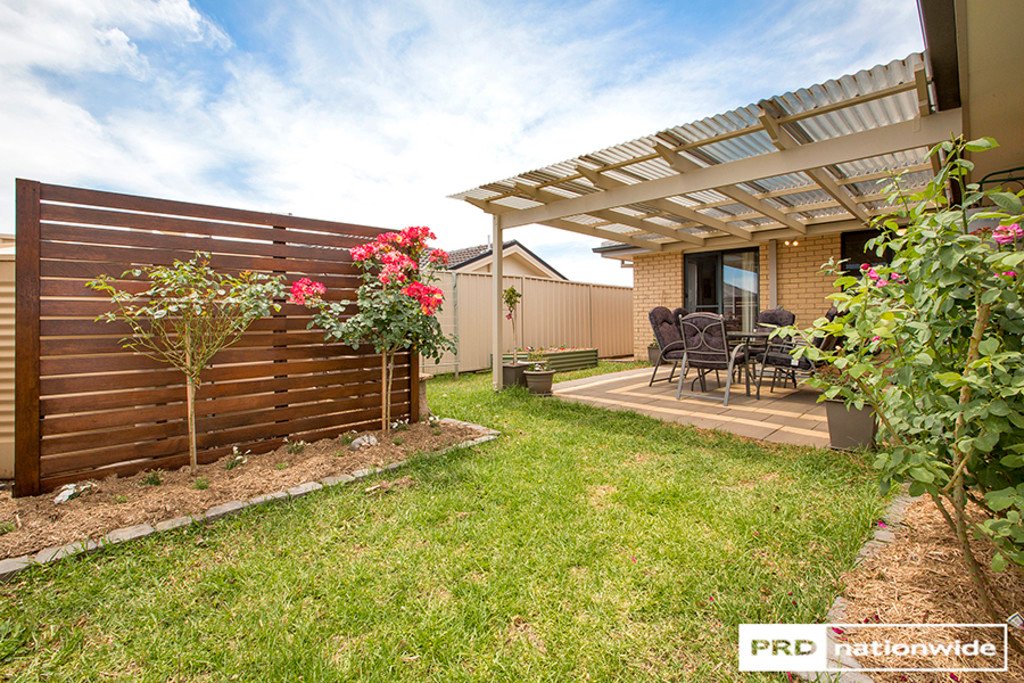 2/14 Rosella Avenue TAMWORTH 14