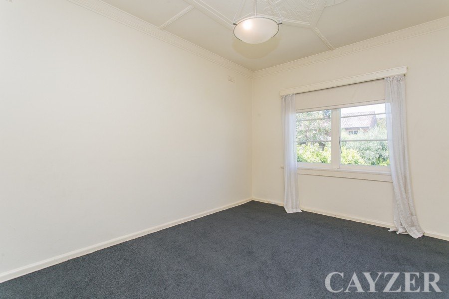 Gallery: 2/14 Ross Street