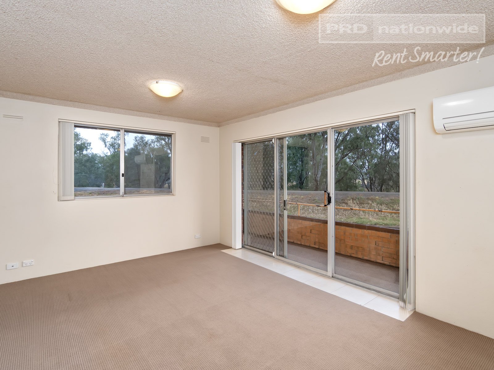 2/14 Small Street WAGGA WAGGA 3