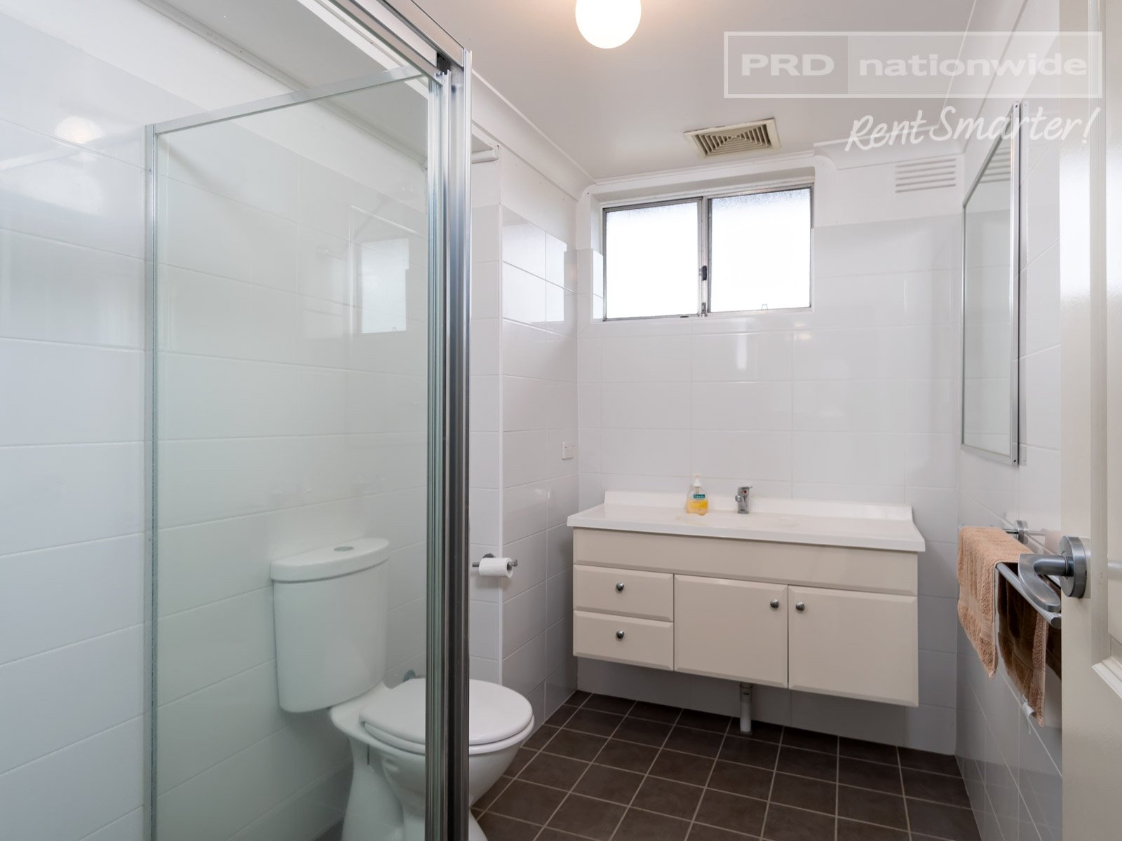2/14 Small Street WAGGA WAGGA 6