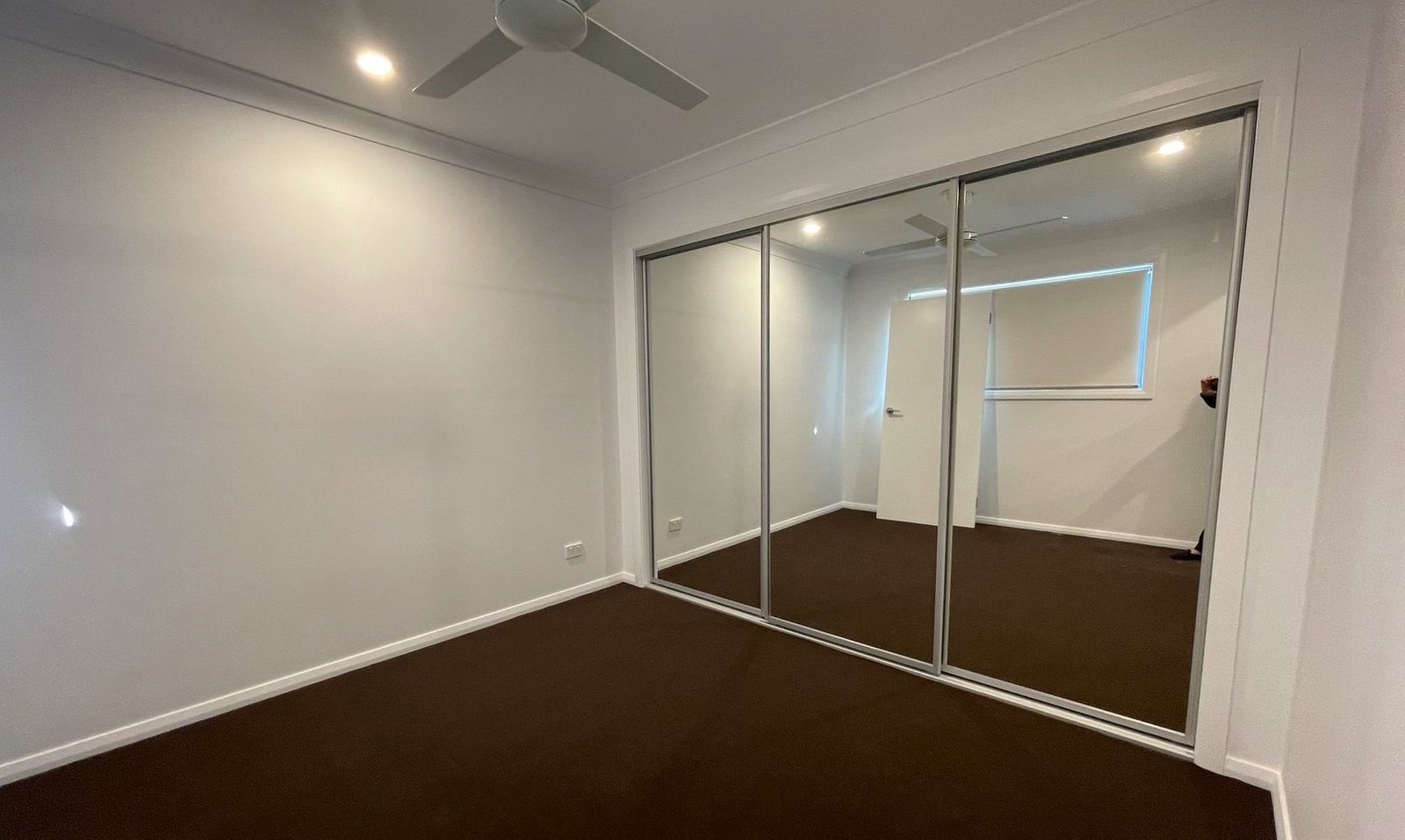 2/14 Sneddon Court Boolaroo 11