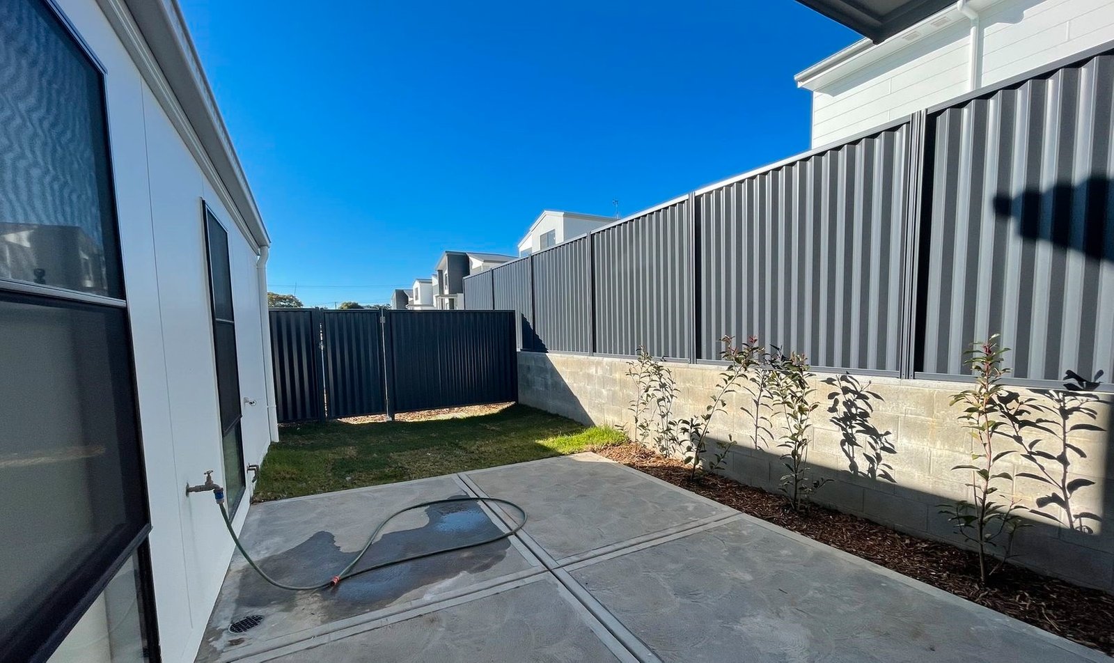 2/14 Sneddon Court Boolaroo 13