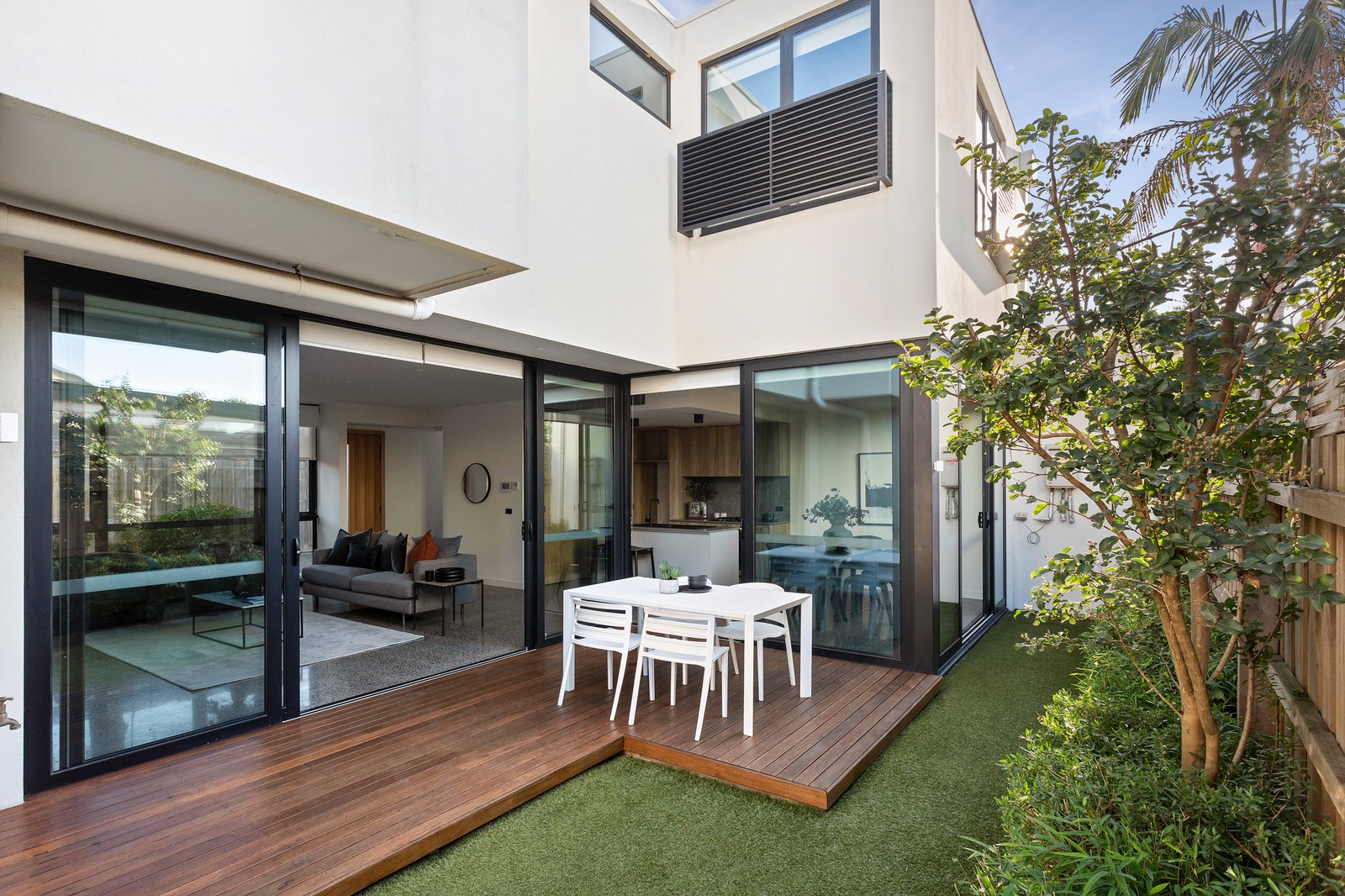 Real Estate and Property in 2/14 The Crescent, Highett, VIC