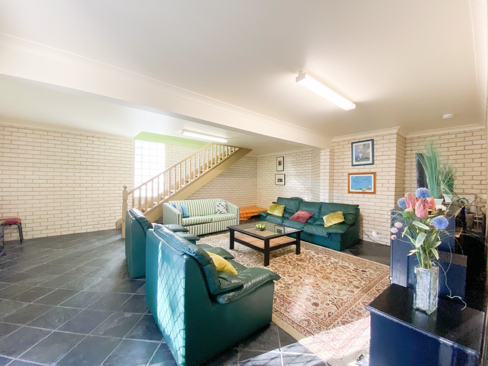 2/14 The Peninsula  CORLETTE 11