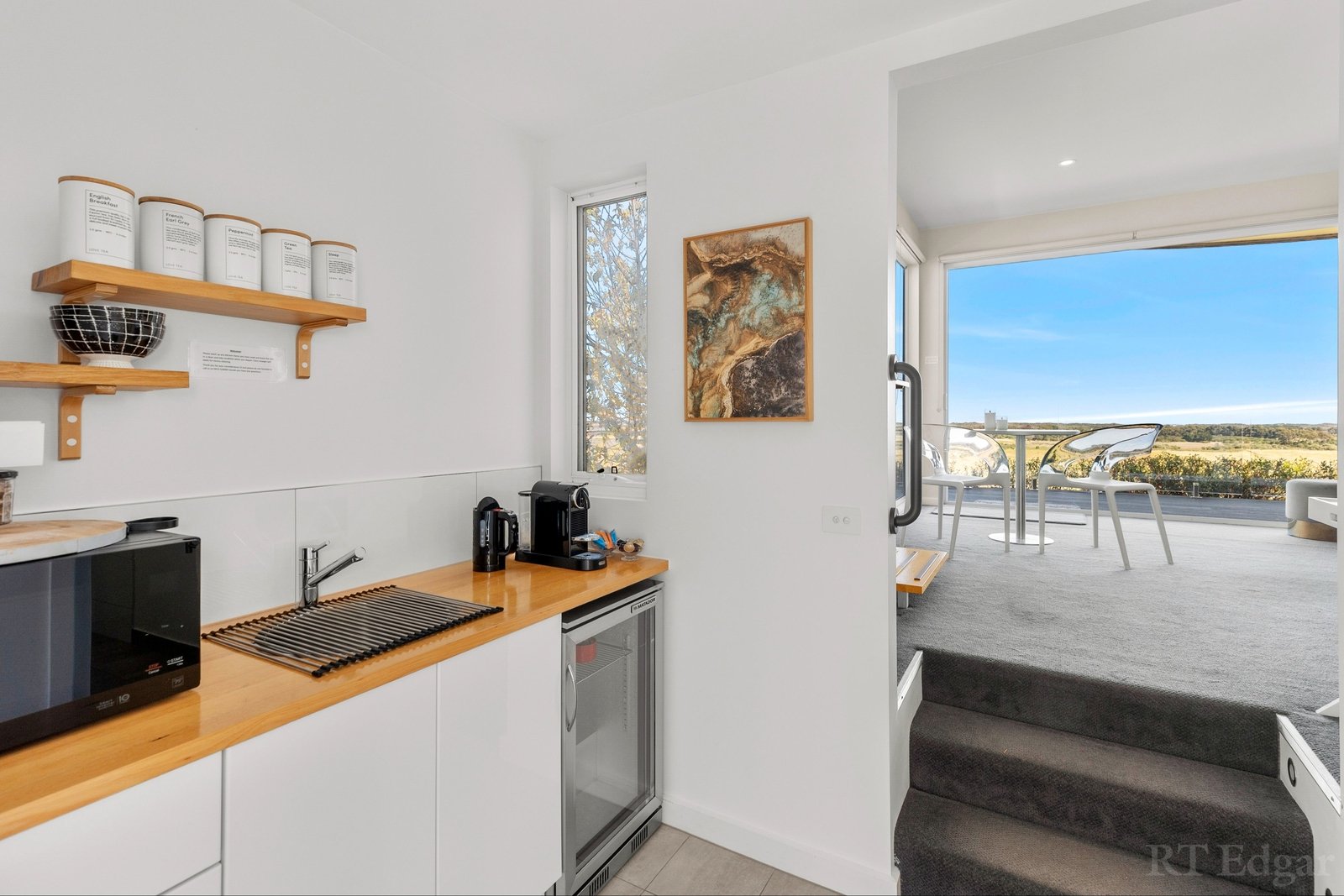 Real Estate and Property in 2140 Bellarine Highway, Point Lonsdale, VIC