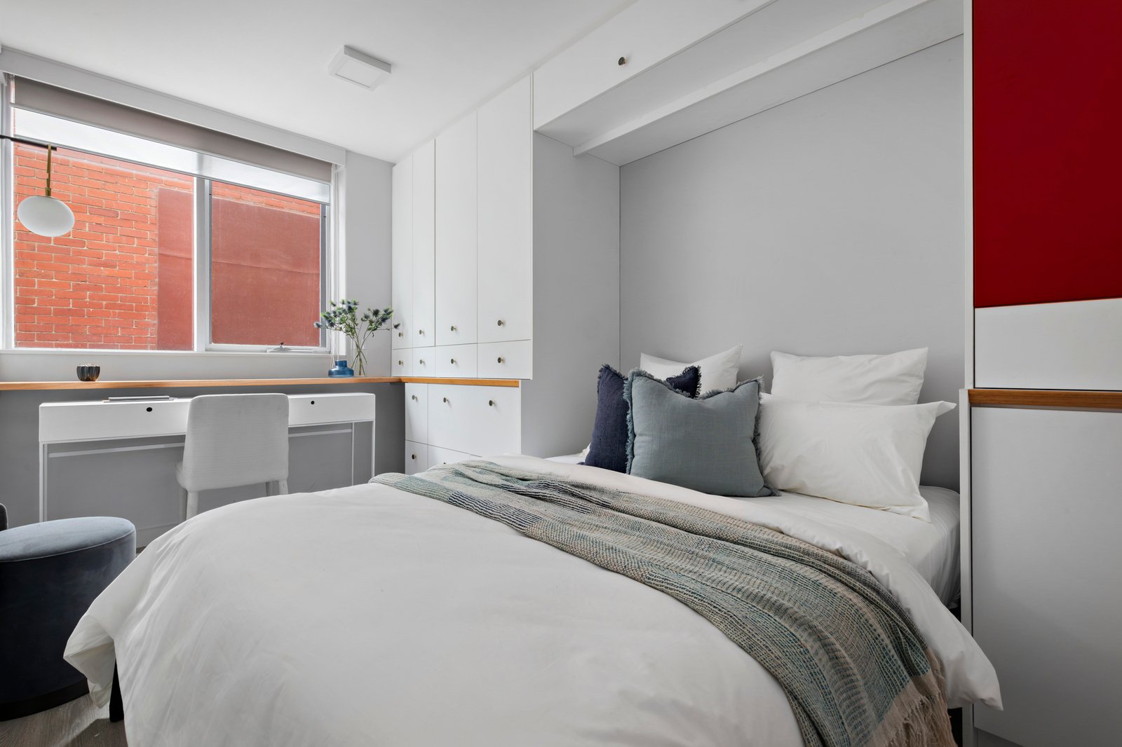 2/140 Kerferd Road, Albert Park, 3206