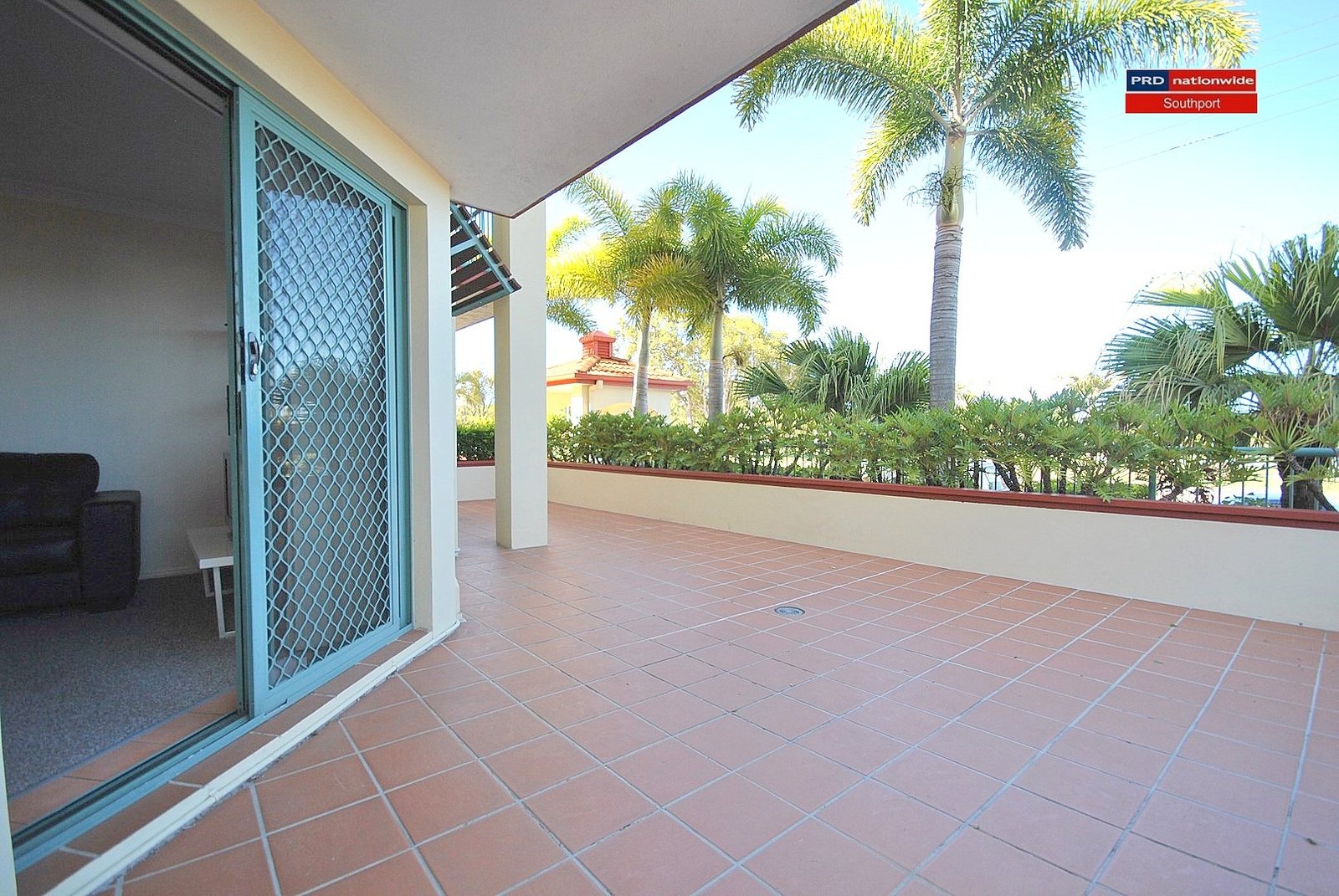 2/140 Marine Parade SOUTHPORT 7