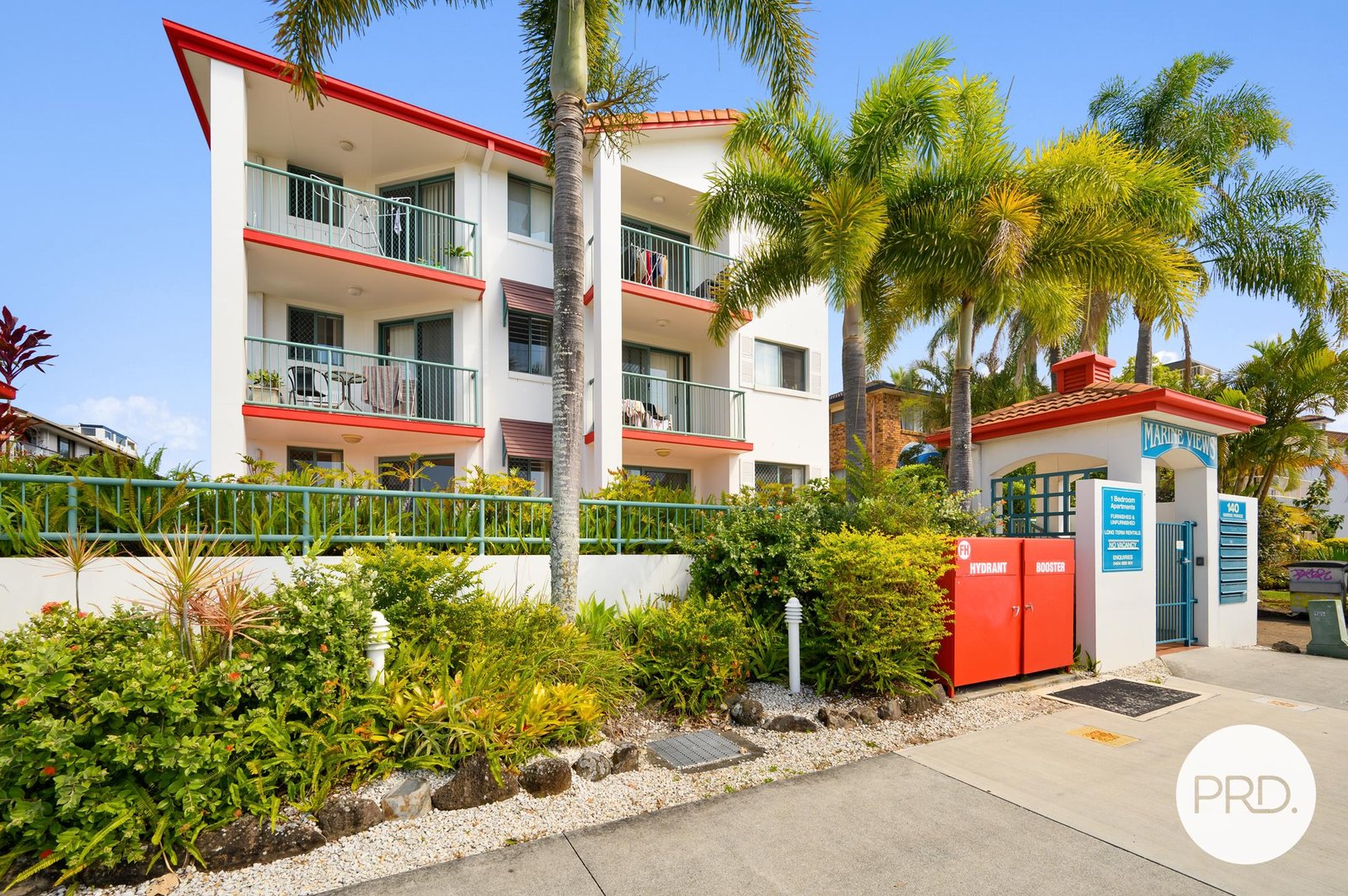 2/140 Marine Parade SOUTHPORT 1