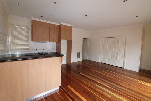 2/1416 Gregory Street LAKE WENDOUREE 8