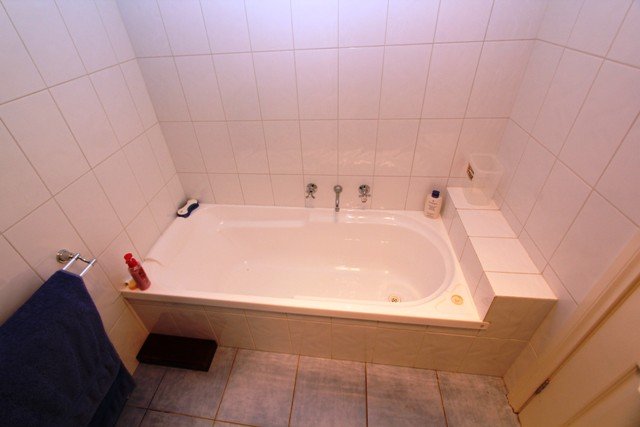 2/1416 Gregory Street LAKE WENDOUREE 15