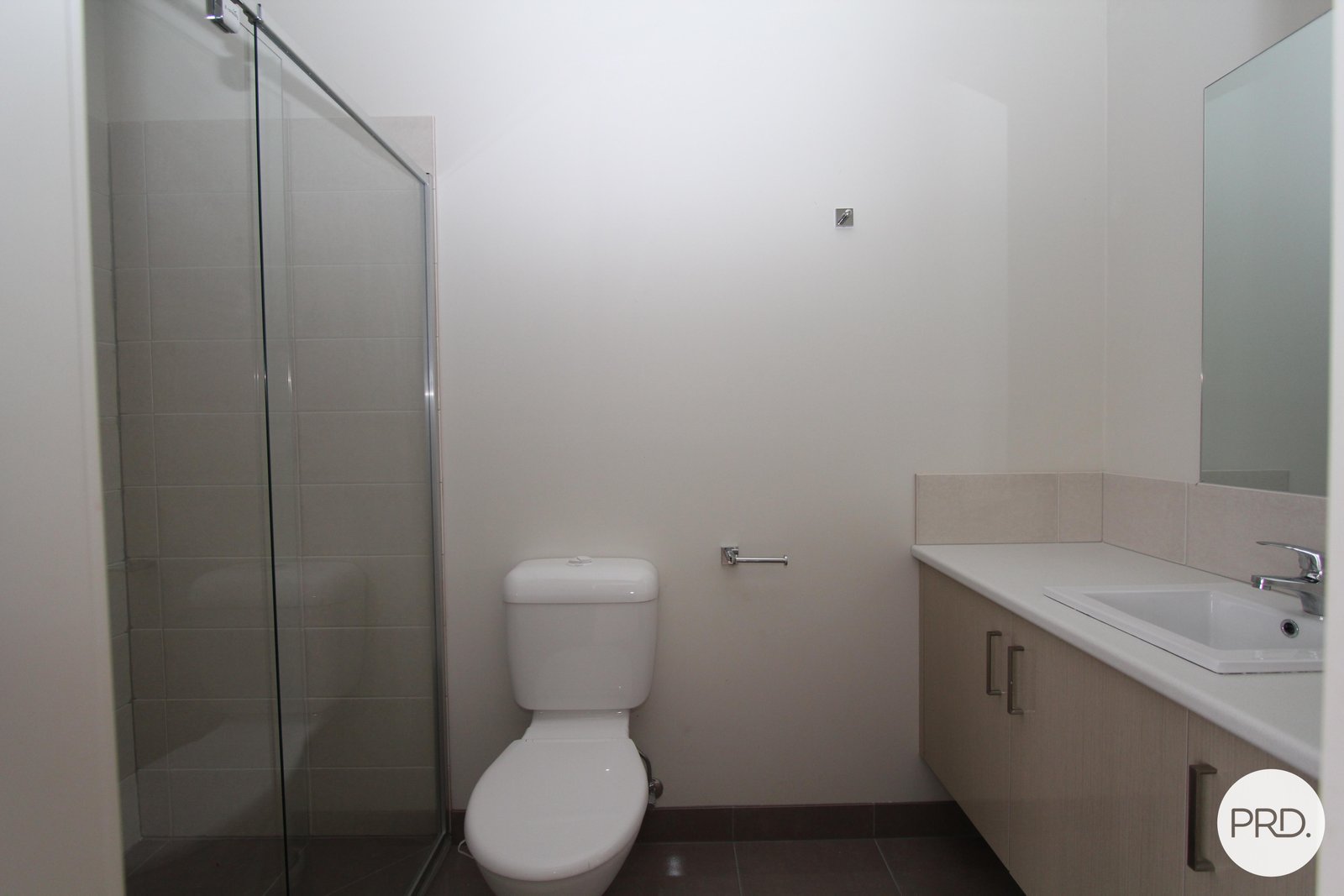 2/1416a Gregory Street LAKE WENDOUREE 7