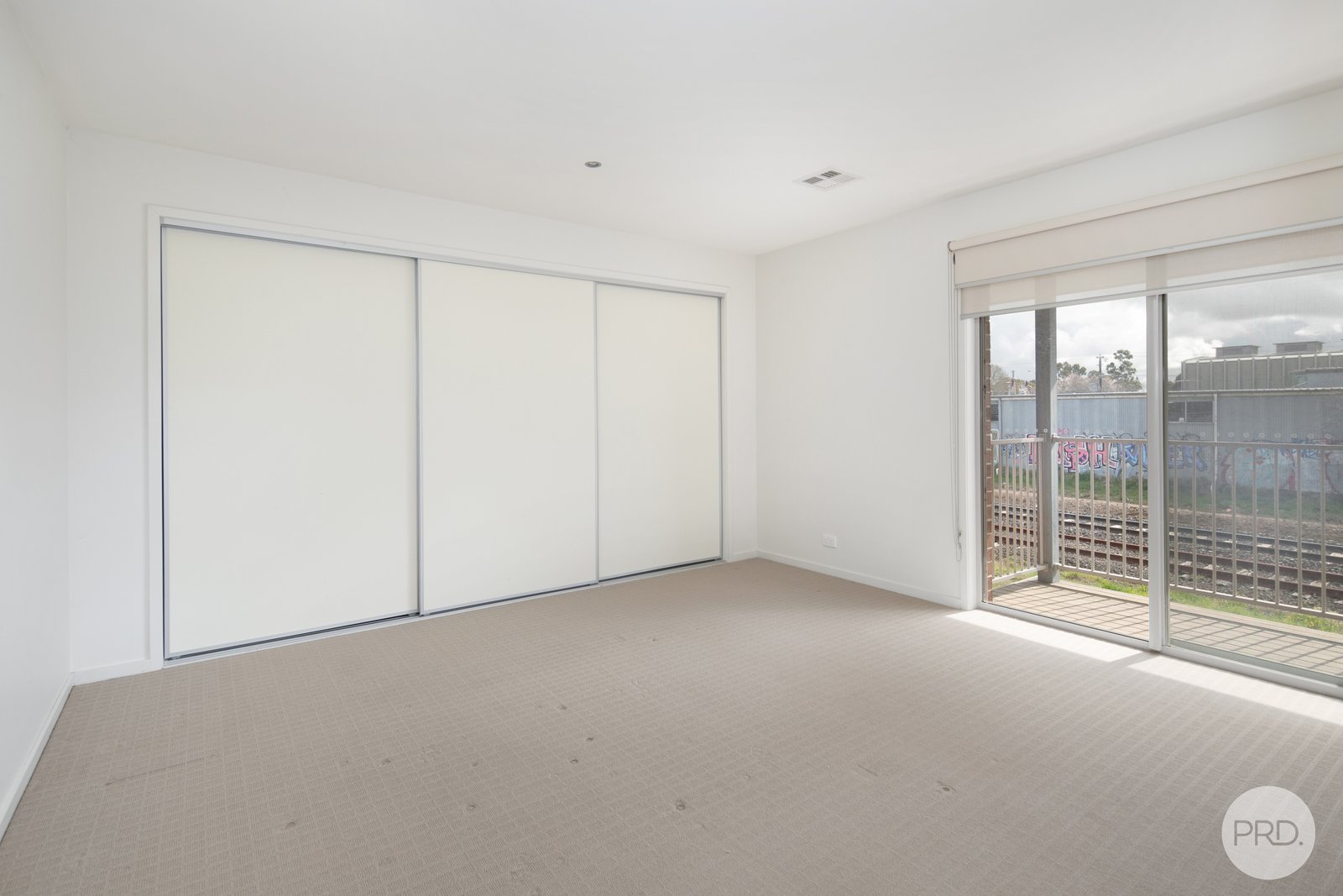 2/1416A Gregory Street LAKE WENDOUREE 5