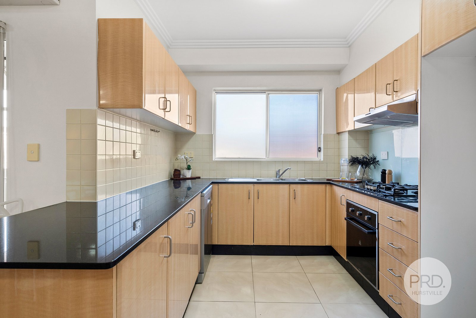 21/42-48B West Street HURSTVILLE 3