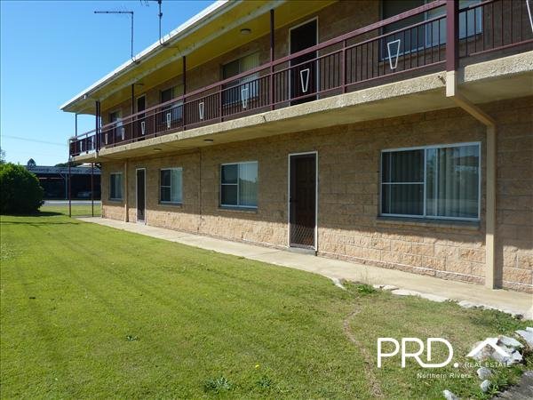 2/142 West Street CASINO 1