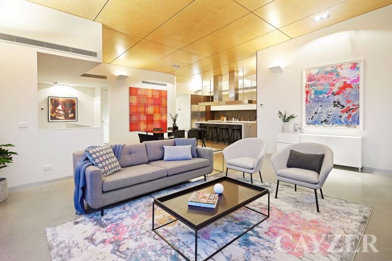Gallery: 2/143 Cecil Street