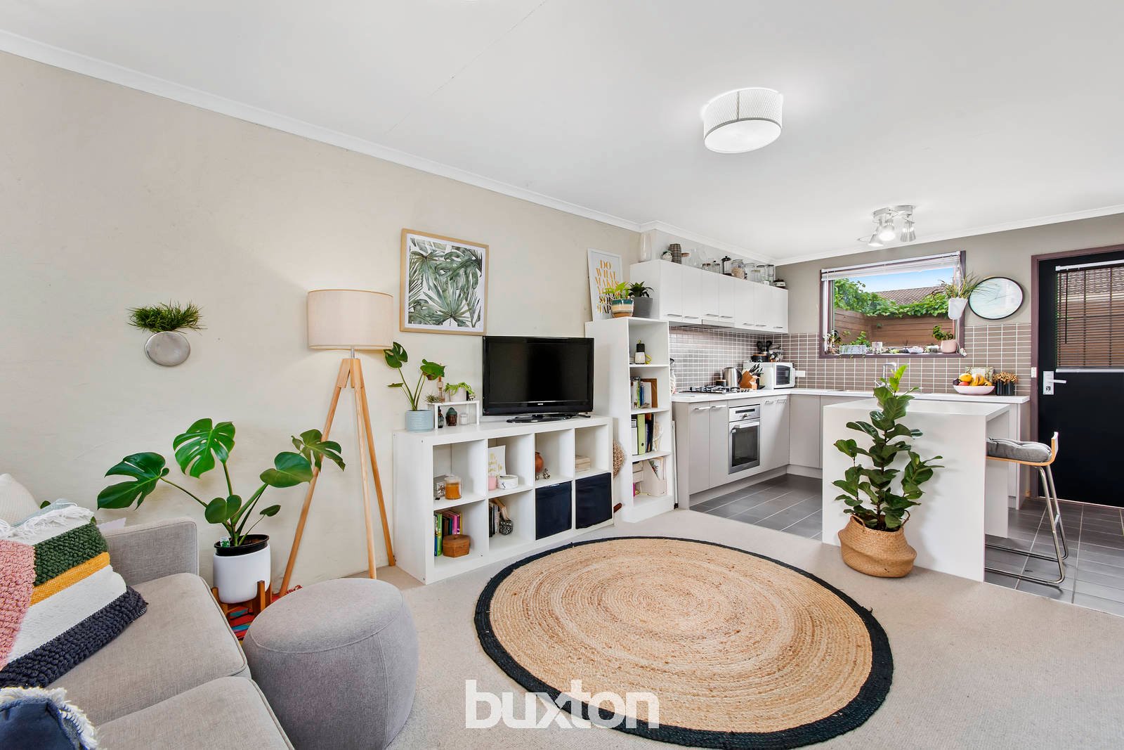 Gallery: 2/143 South Valley Road