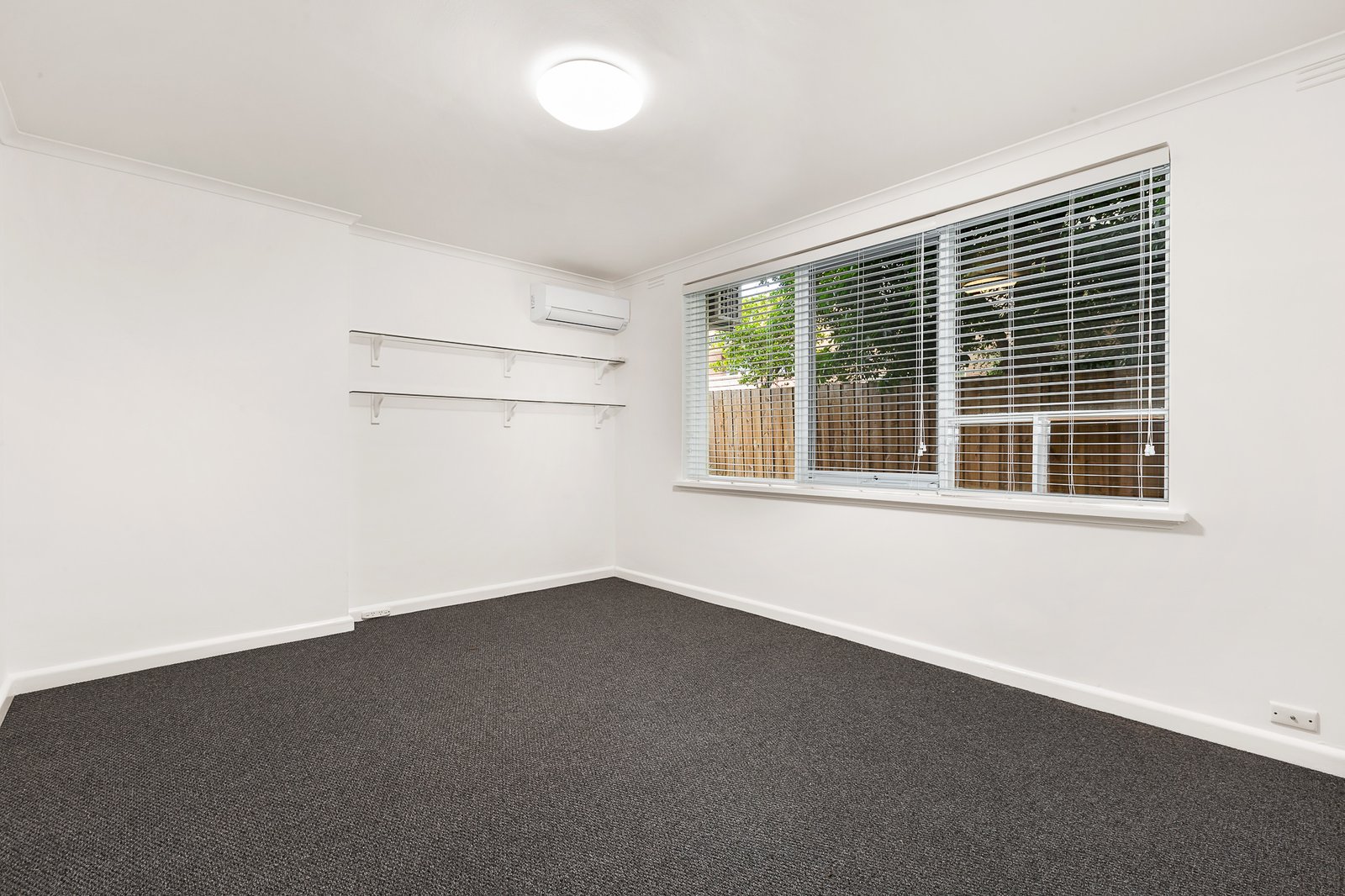 Gallery: 2/144 Alma Road