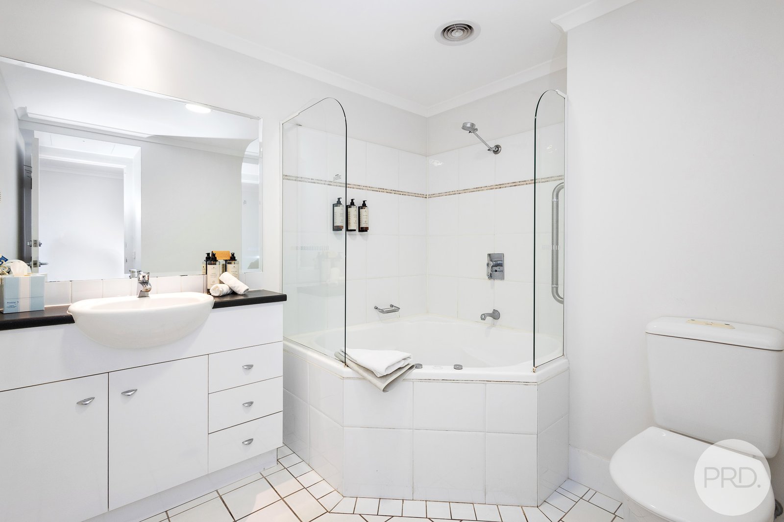 214/43 Shoal Bay Road SHOAL BAY 11