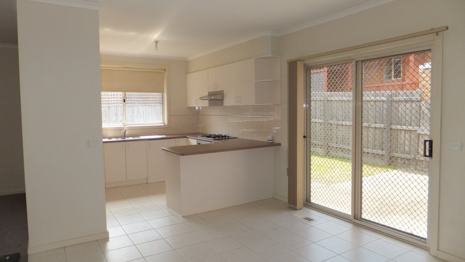 Gallery: 2/145 Ferntree Gully Road