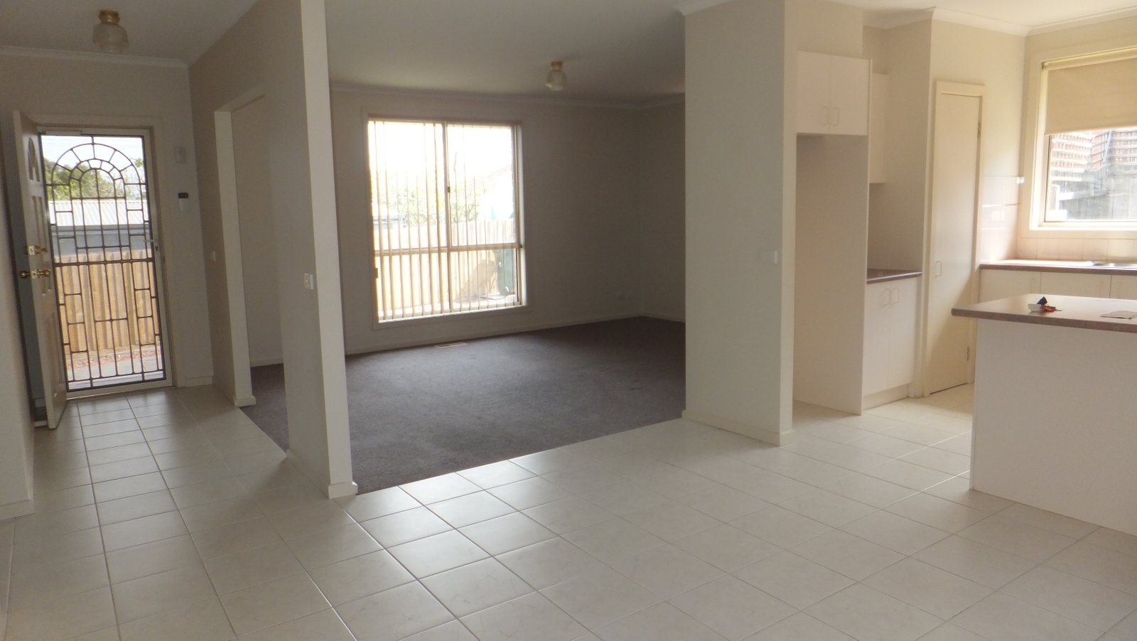 Gallery: 2/145 Ferntree Gully Road
