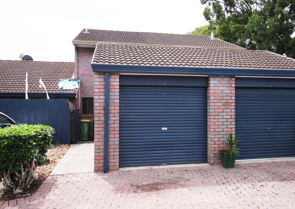 2/145 Government Road LABRADOR 2