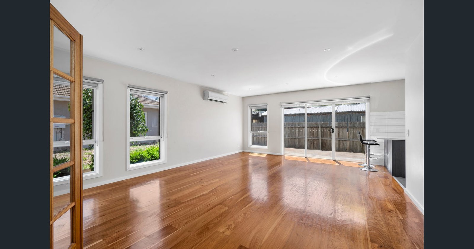 Gallery: 2/145 Rennie Street Street